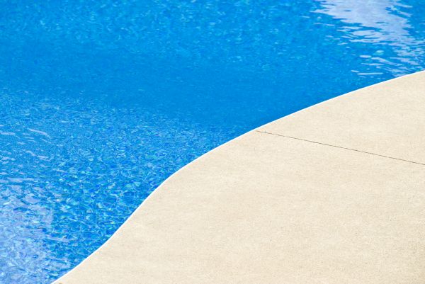 Cost of Pool Deck Construction in Silver Spring